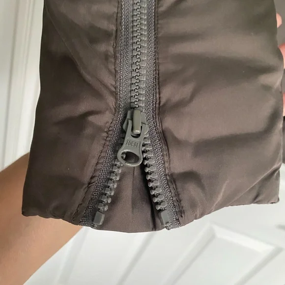 Gap brown puffer coat - Picture 3 of 8